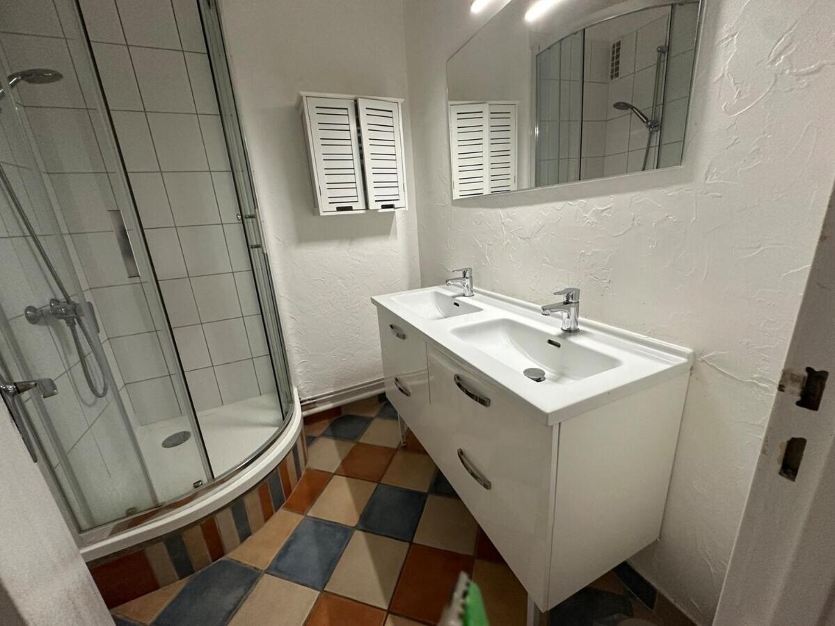 Apartment Proche Gare Et Auxerrexpo